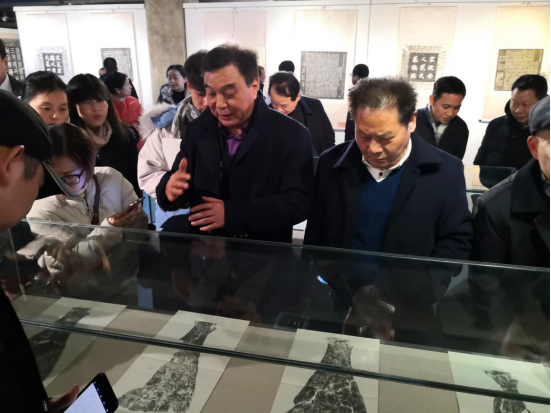 新闻通稿：《书道圭臬——中原巨碑名志拓片展》在长沙简牍博物馆开幕1342.png