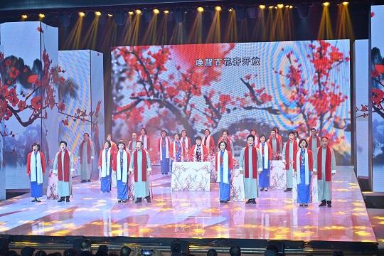 7表演唱：《红梅赞》 匡礼刊 摄.JPG