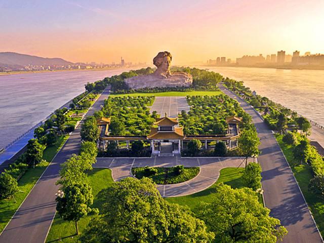 橘子洲头1.jpg