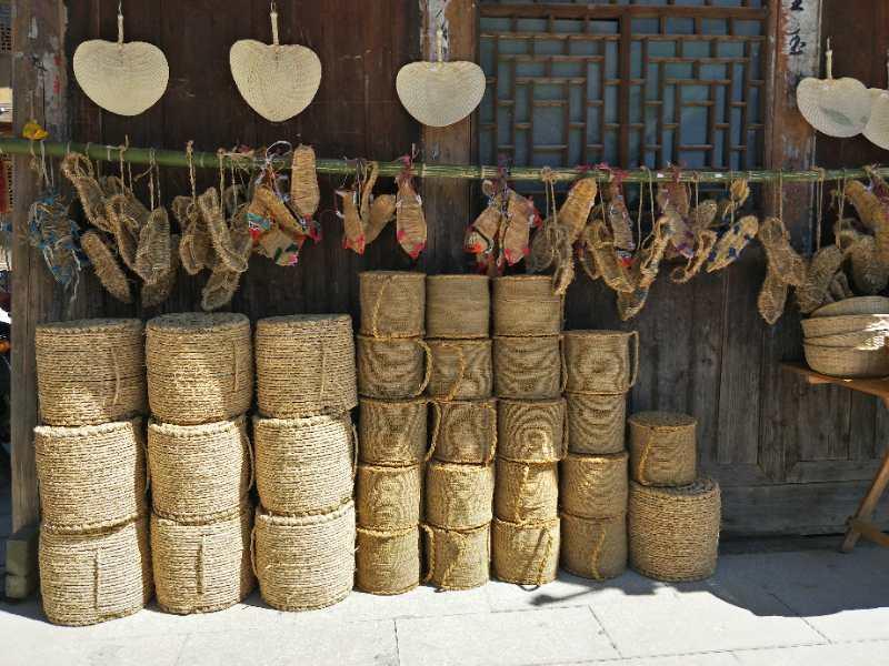 草编工艺坊.jpg