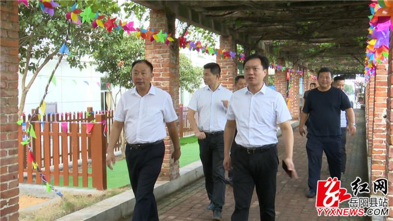 295afa25-8c8e-4a10-a086-521e1b93c561.jpg