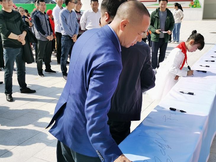 略缩图3.jpg