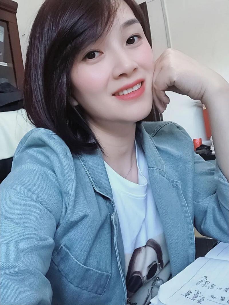 5dab8685aa0531fe5a5d83ef2a4de96.jpg