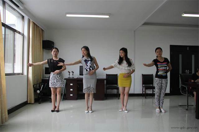 01184437o9uq.jpg