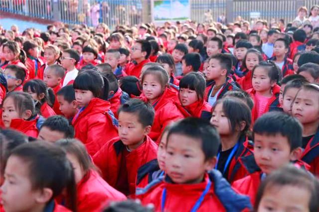 群众文化走进校园 师生共享文化盛宴2.jpg