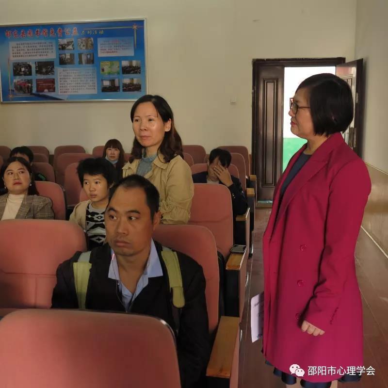 青少年儿童抑郁情绪的识别与预防3.jpg