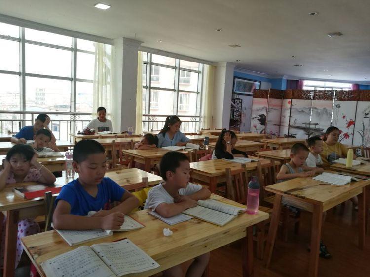 cb276a6bec084e43ad5b2cdf4ce5b23b.jpg