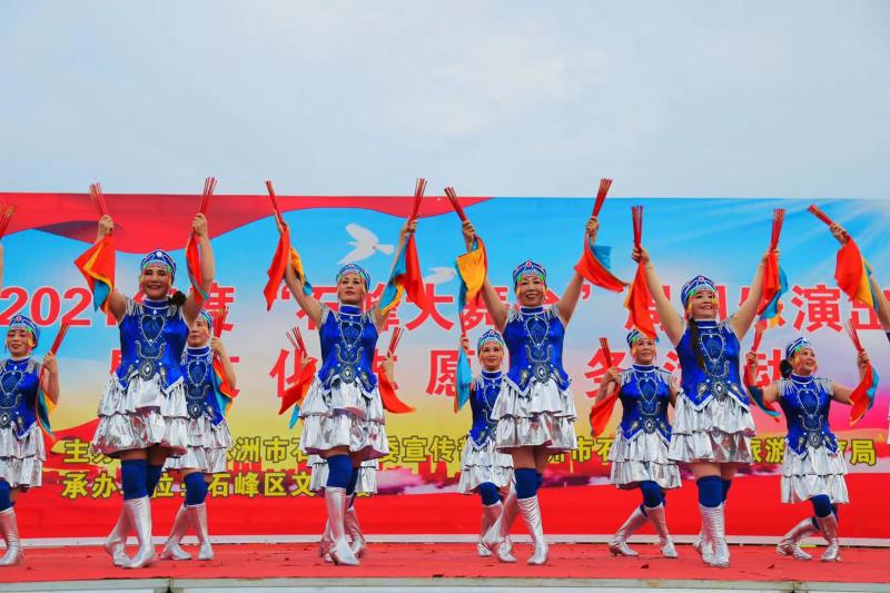 草原上升起不落的太阳3.jpg