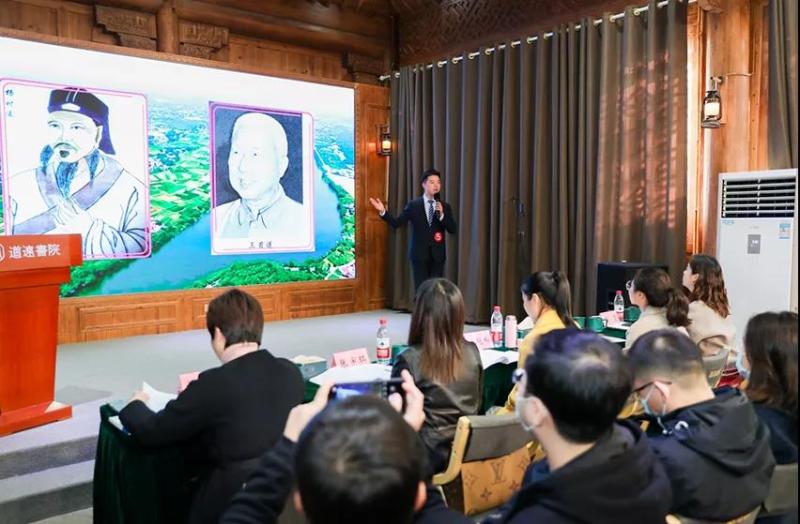 18微信图片_20211207185711.jpg