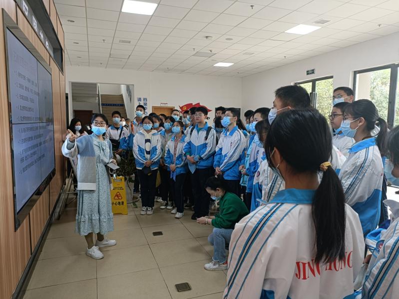 BDC66E5BDFE15EFF14D64CF4C2374ACD.jpg