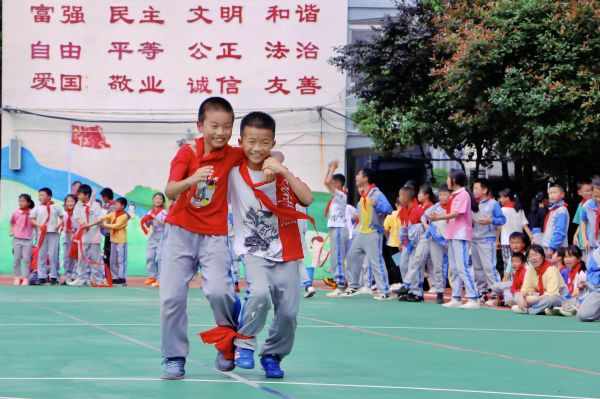 图2