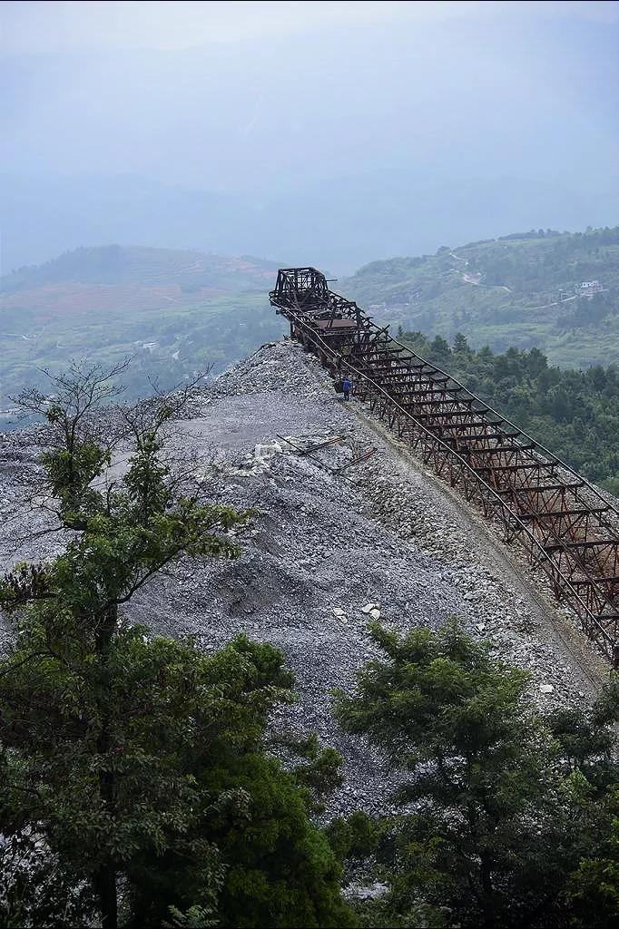 畅游潇湘 旅游资讯 旅游瑶岗仙这个不起眼的小镇,是全球公认产出矿物